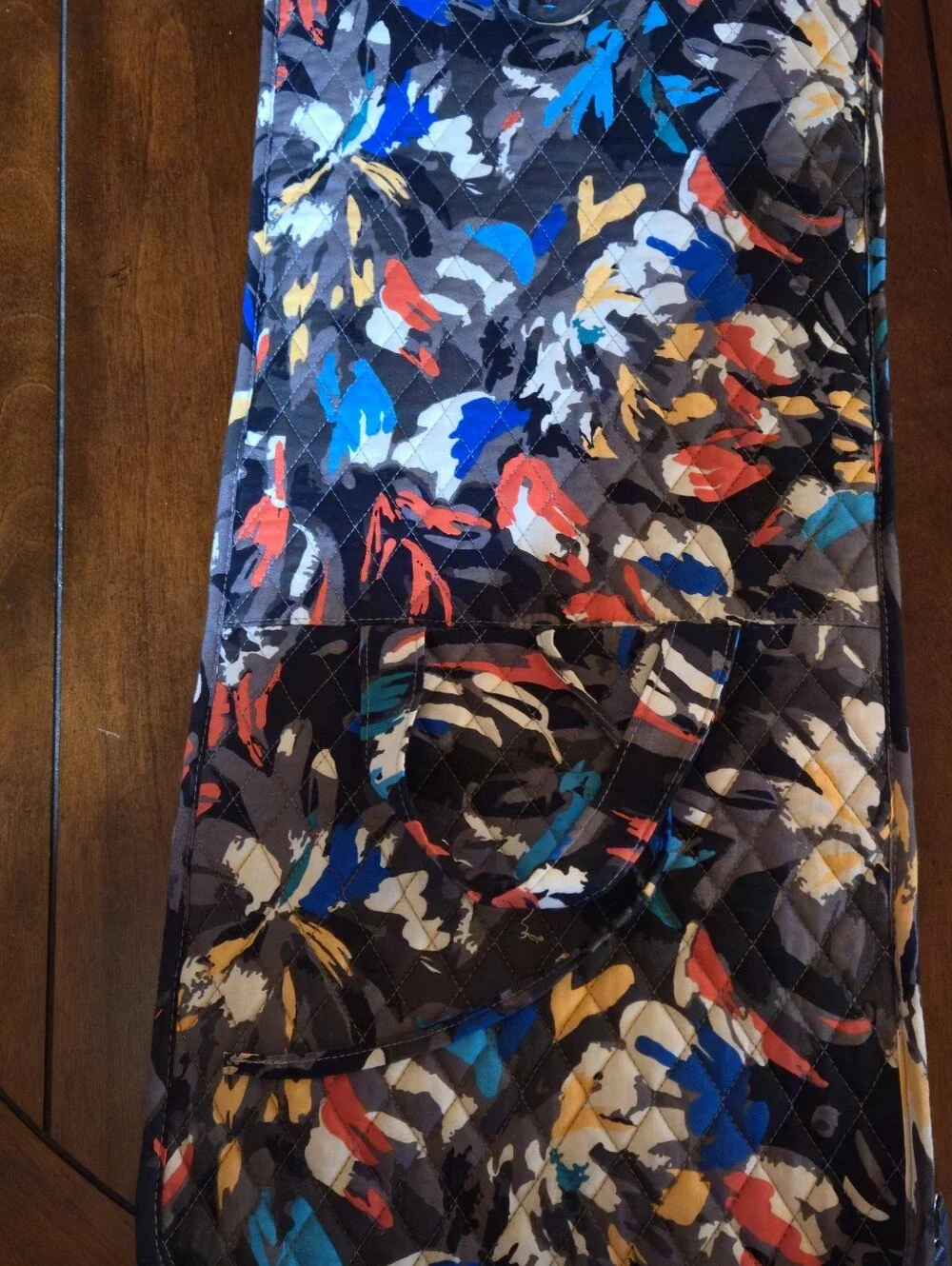 Vera Bradley Essential Hanging Organizer In SPLASH FLORAL EUC